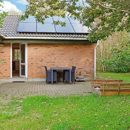 3 Bedroom In Tim